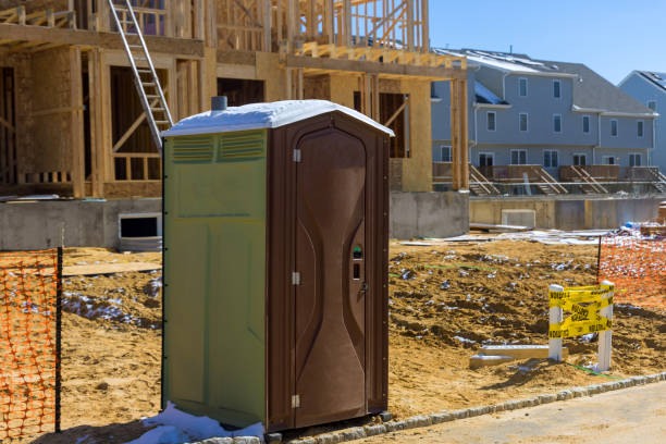 Best Portable restroom trailer rental  in Valley Park, MO
